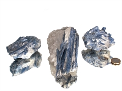 Kyanit (Disthen, Cyanit) Rohsteine - 1 kg