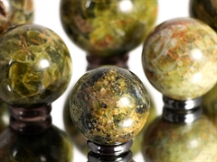 grüner Opal Kugeln - 1 kg