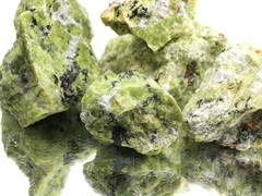 Lizardit (norwegische Jade) Rohsteine - 1 kg