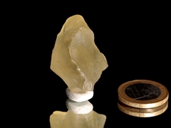 Libysches Wüstenglas - goldener Tektit