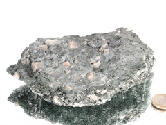 Magnesit Kristall in Chloritschiefer (Zillertal)