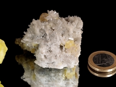 Schwefel Kristallstufen