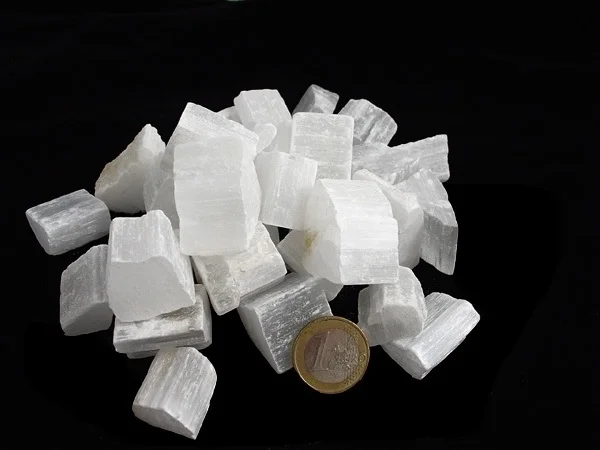 1 Palette Selenit kleine Rohsteine (500 kg)