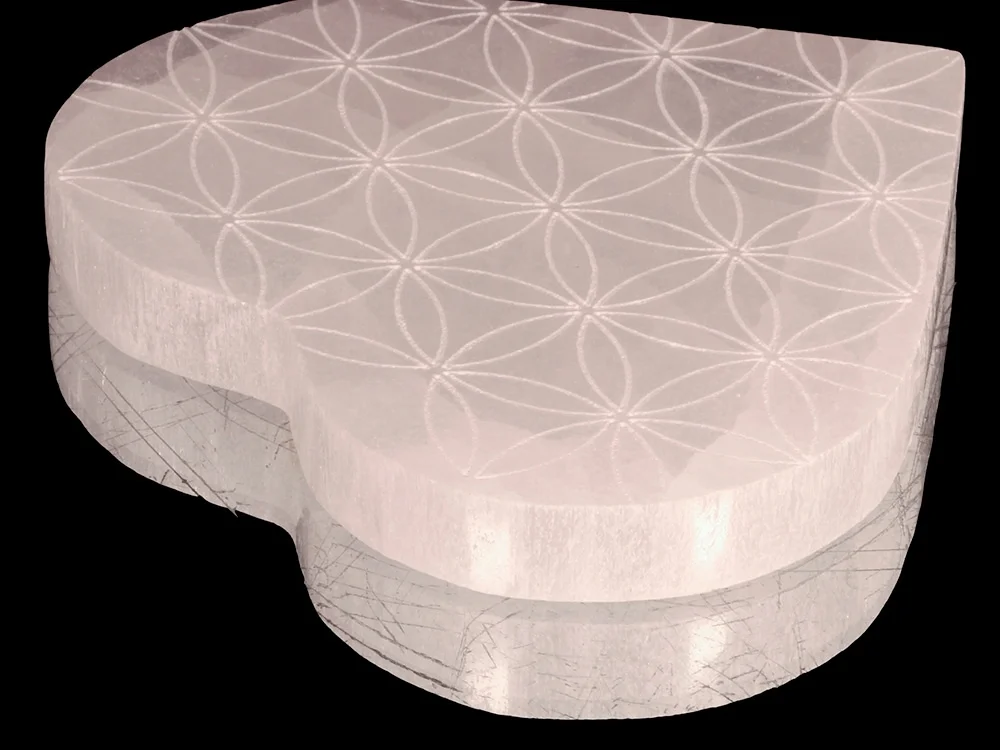 Selenit Herz XL "Blume des Lebens"**
