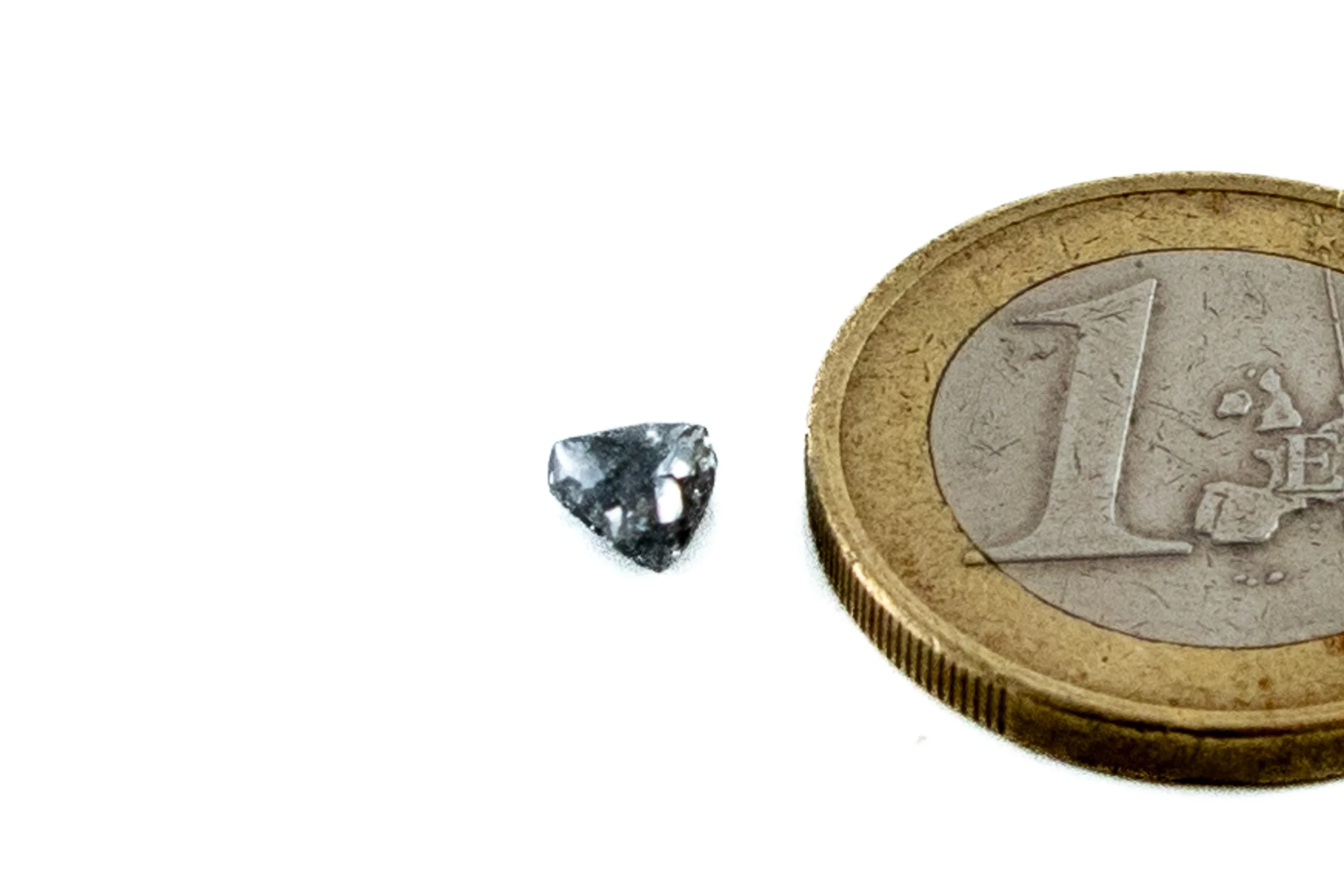 Diamant - Rohdiamant - Diamantkristall -  1,7 ct