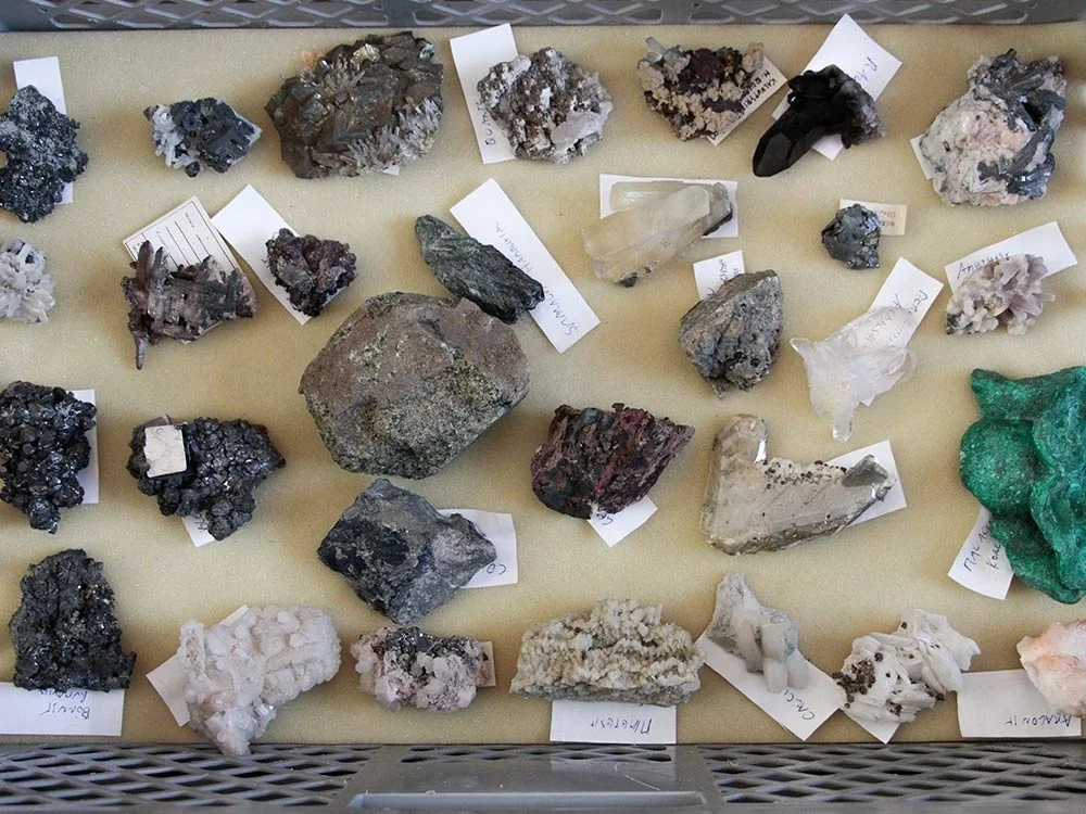 Mineralien aus Sammlungsauflösung - 5 Steigen
