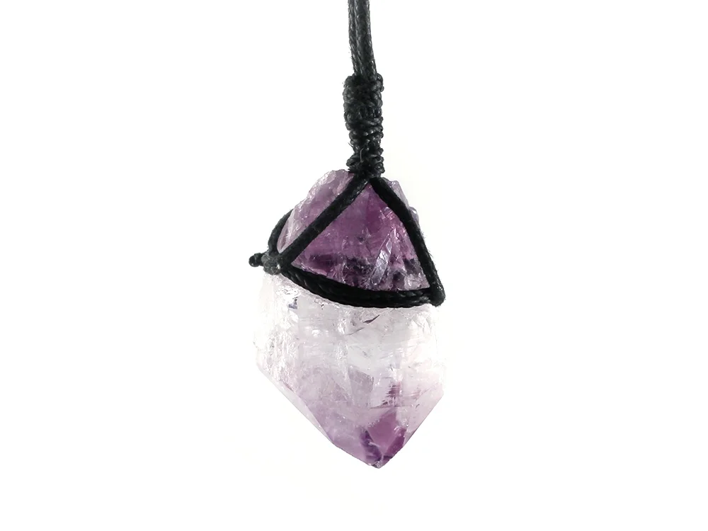 Amethyst Kristallspitze am Baumwollband