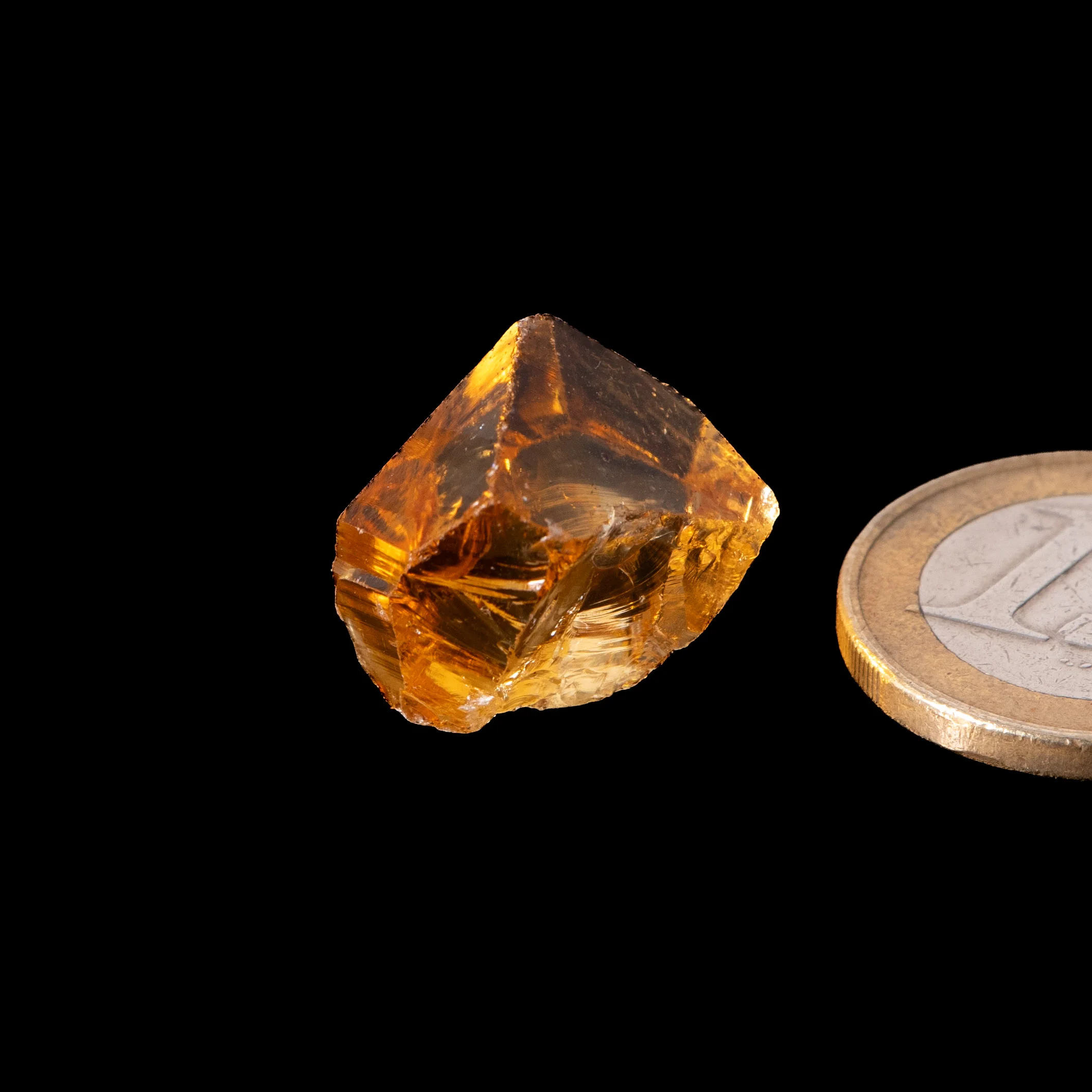 Citrine rough stone - lapidary rough 'C2'