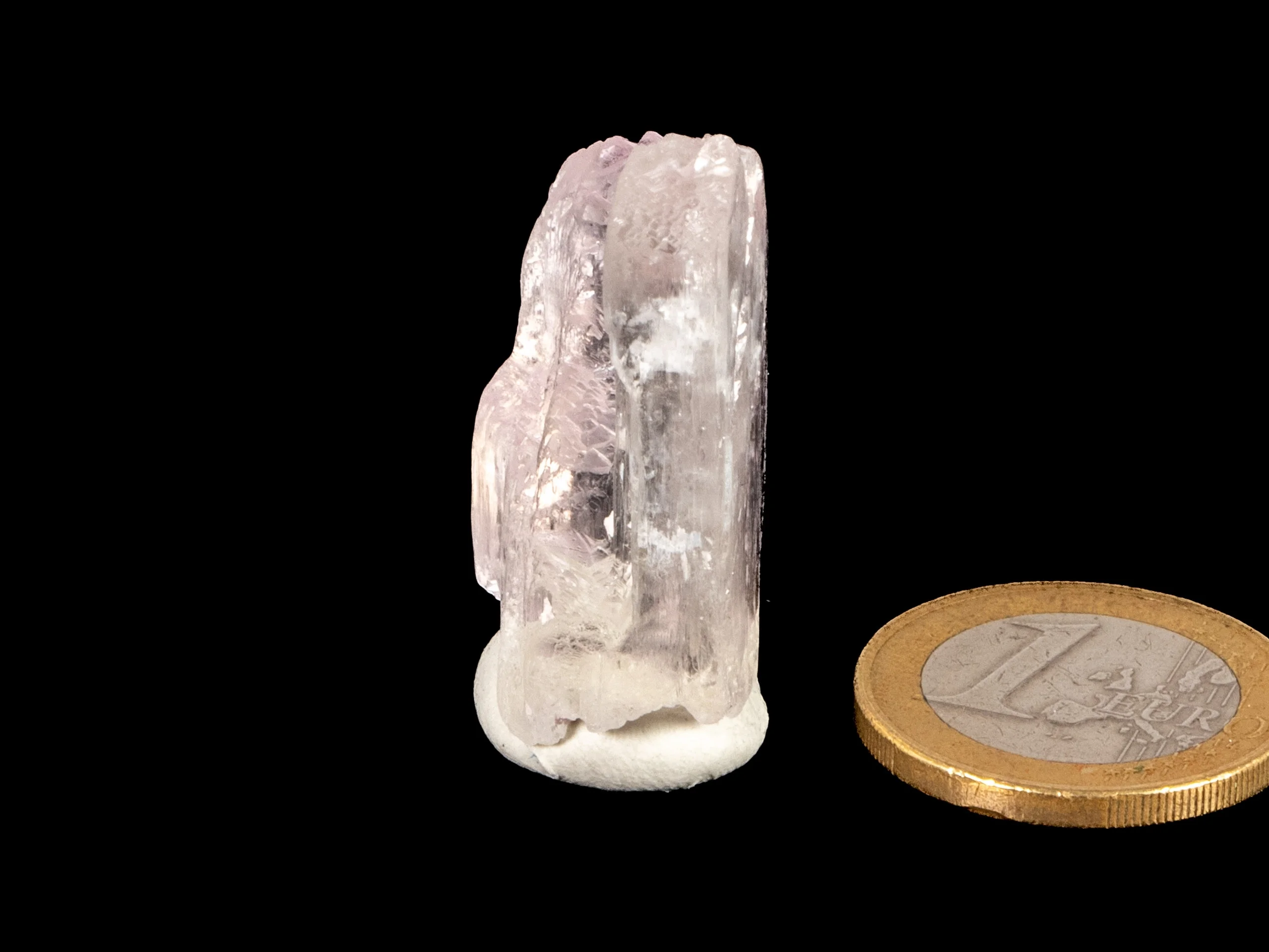 Spodumene crystal
