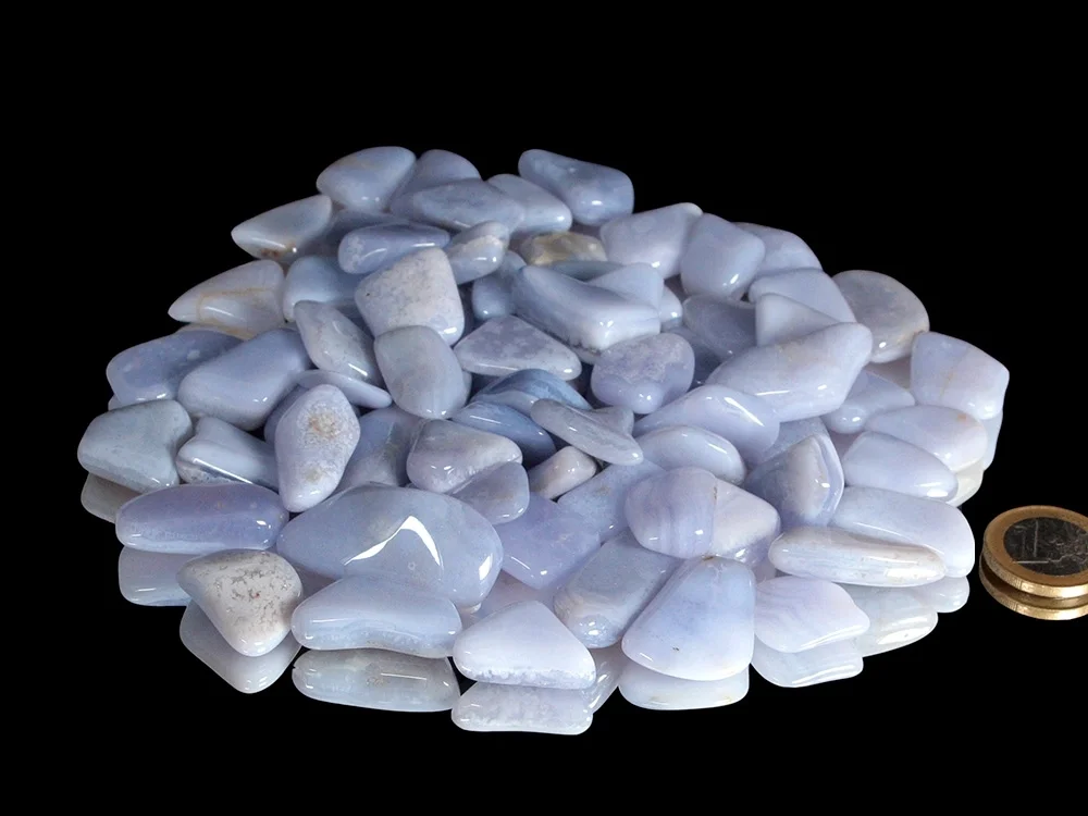 Chalcedon hellblau medium Trommelsteine 0,5 kg