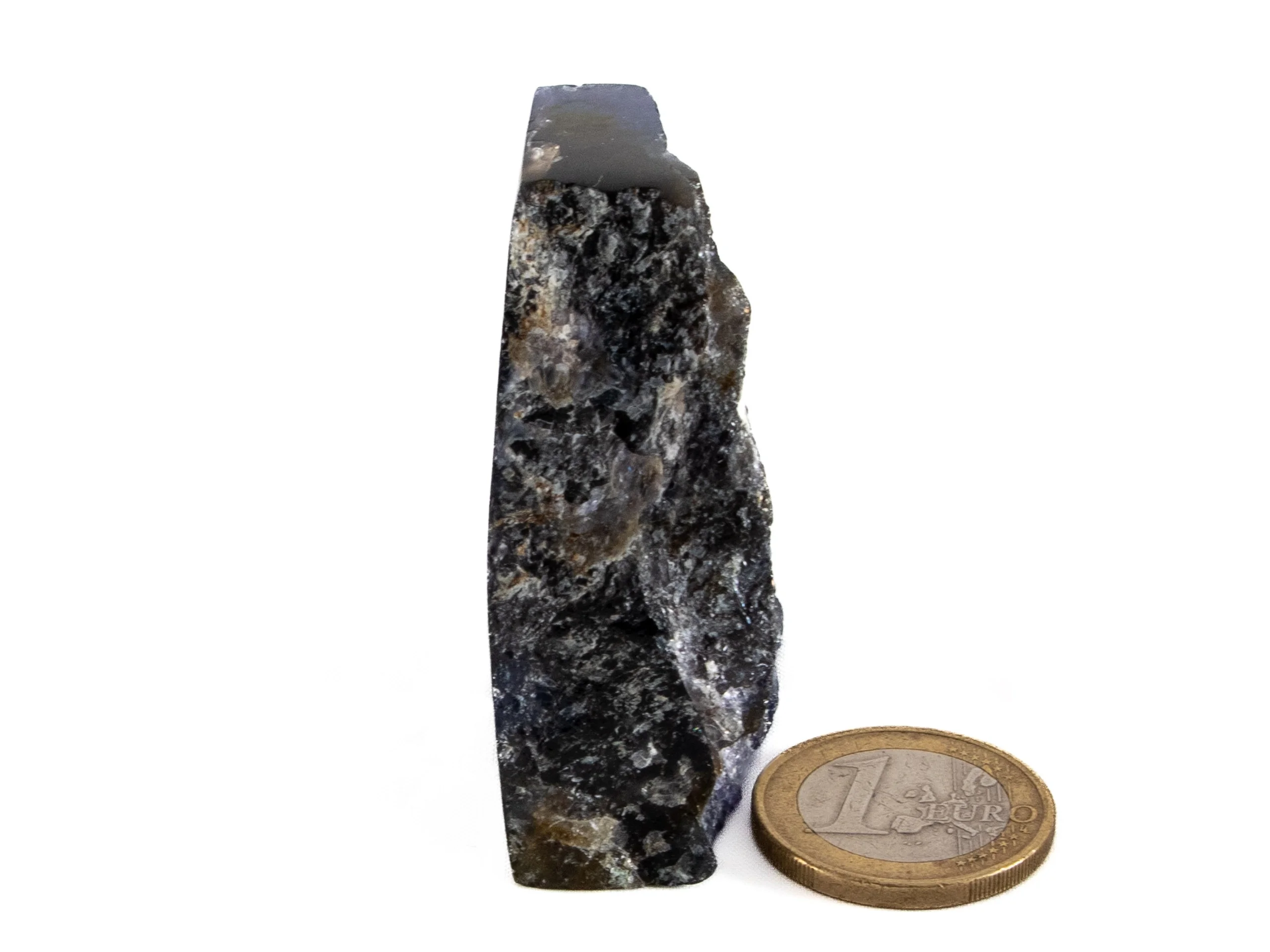 Iolith (Cordierit, Wassersaphir) Rohsteinanschliff