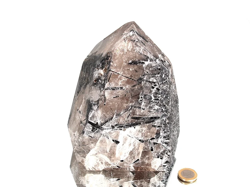 Bergkristall mit schwarzen Turmalin Kristallen