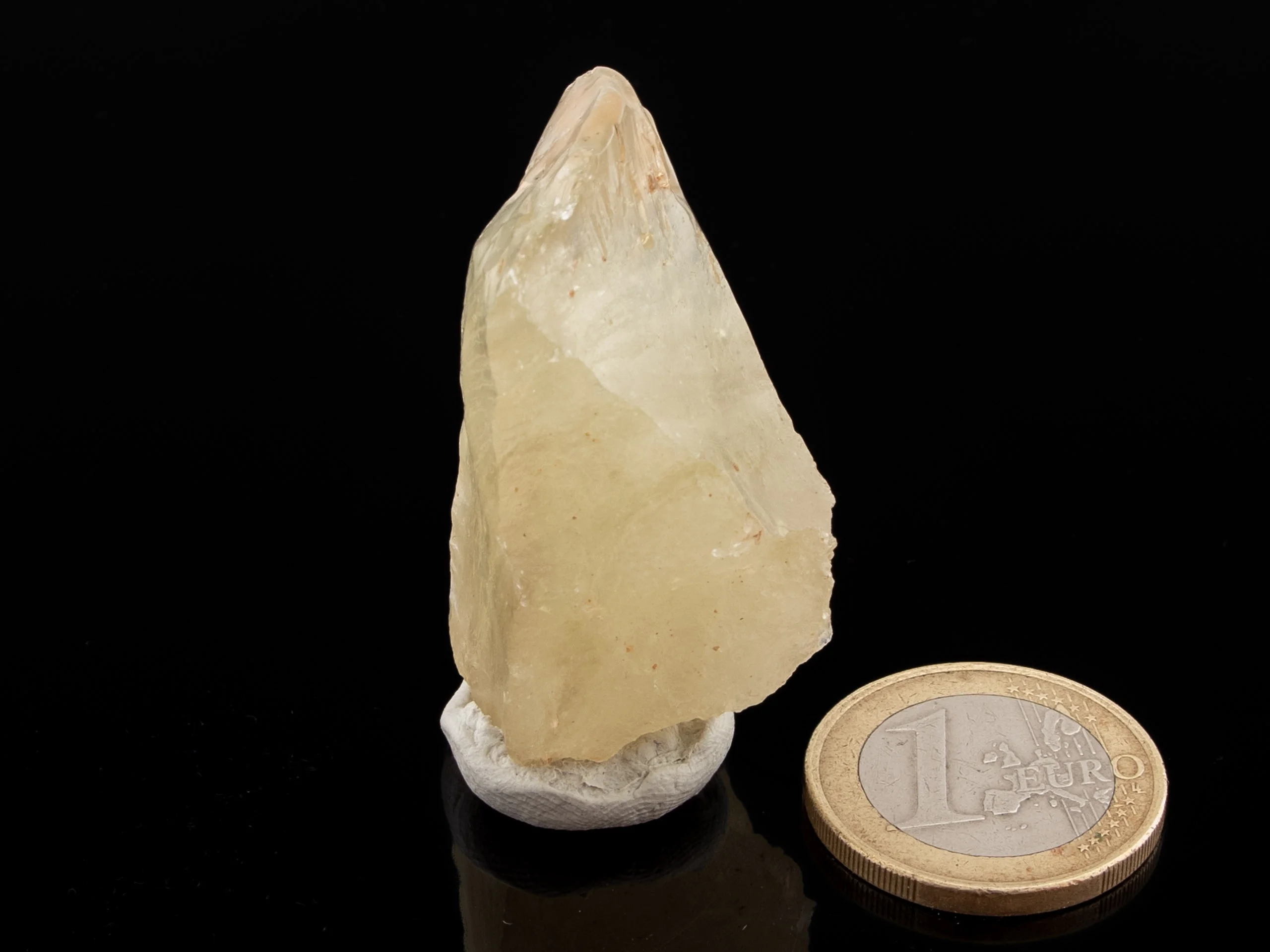 Libysches Wüstenglas - goldener Tektit
