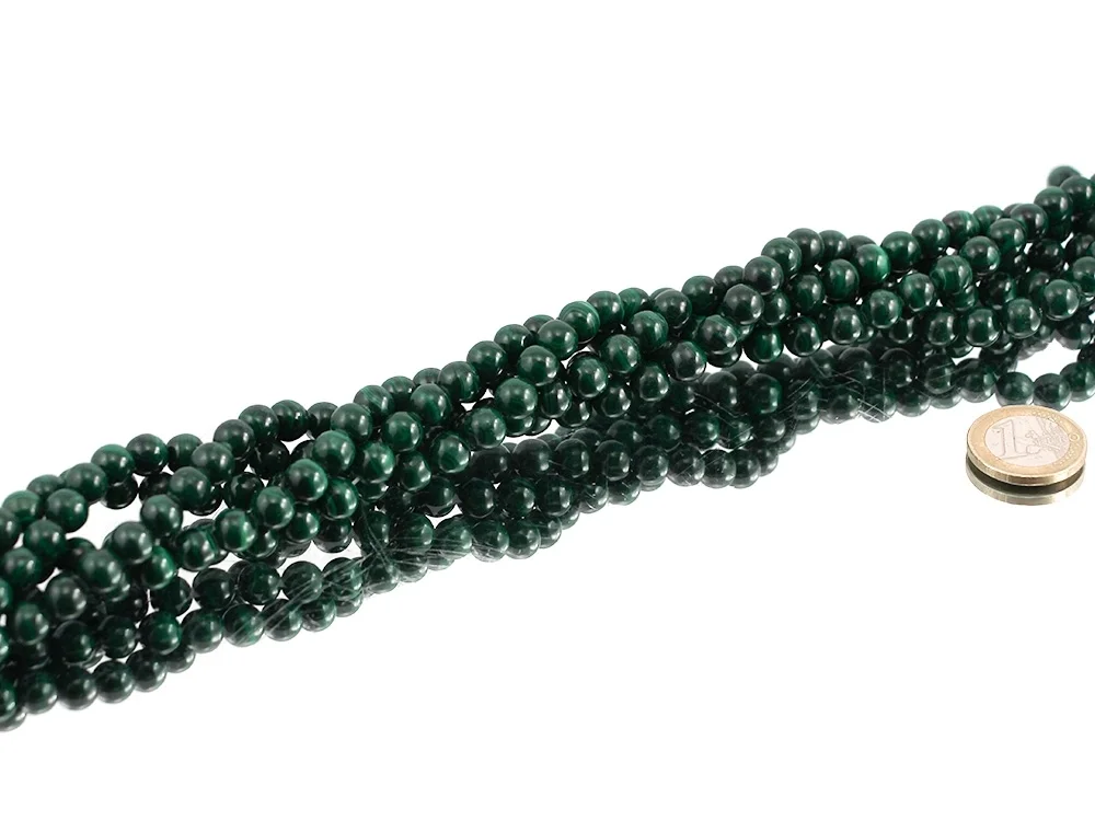 Malachite 8 mm sphere strand**