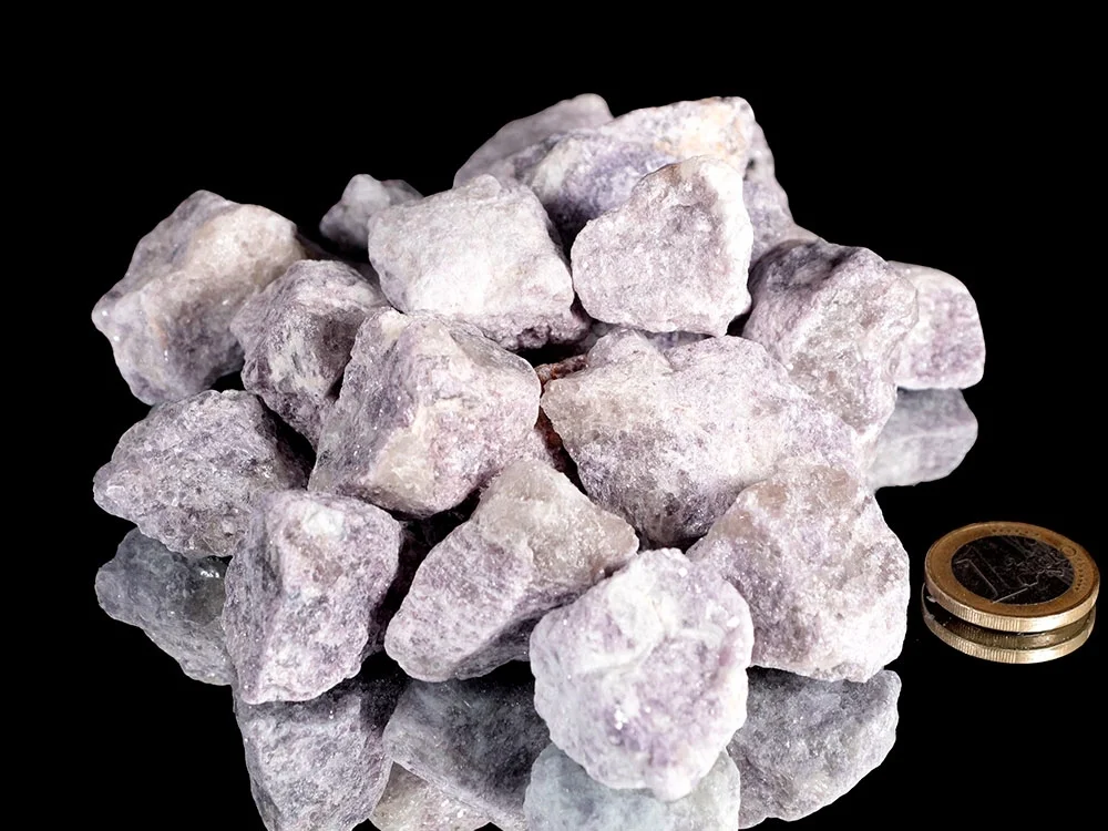 Lepidolith kleine Rohsteine (2-4 cm) - 1 kg