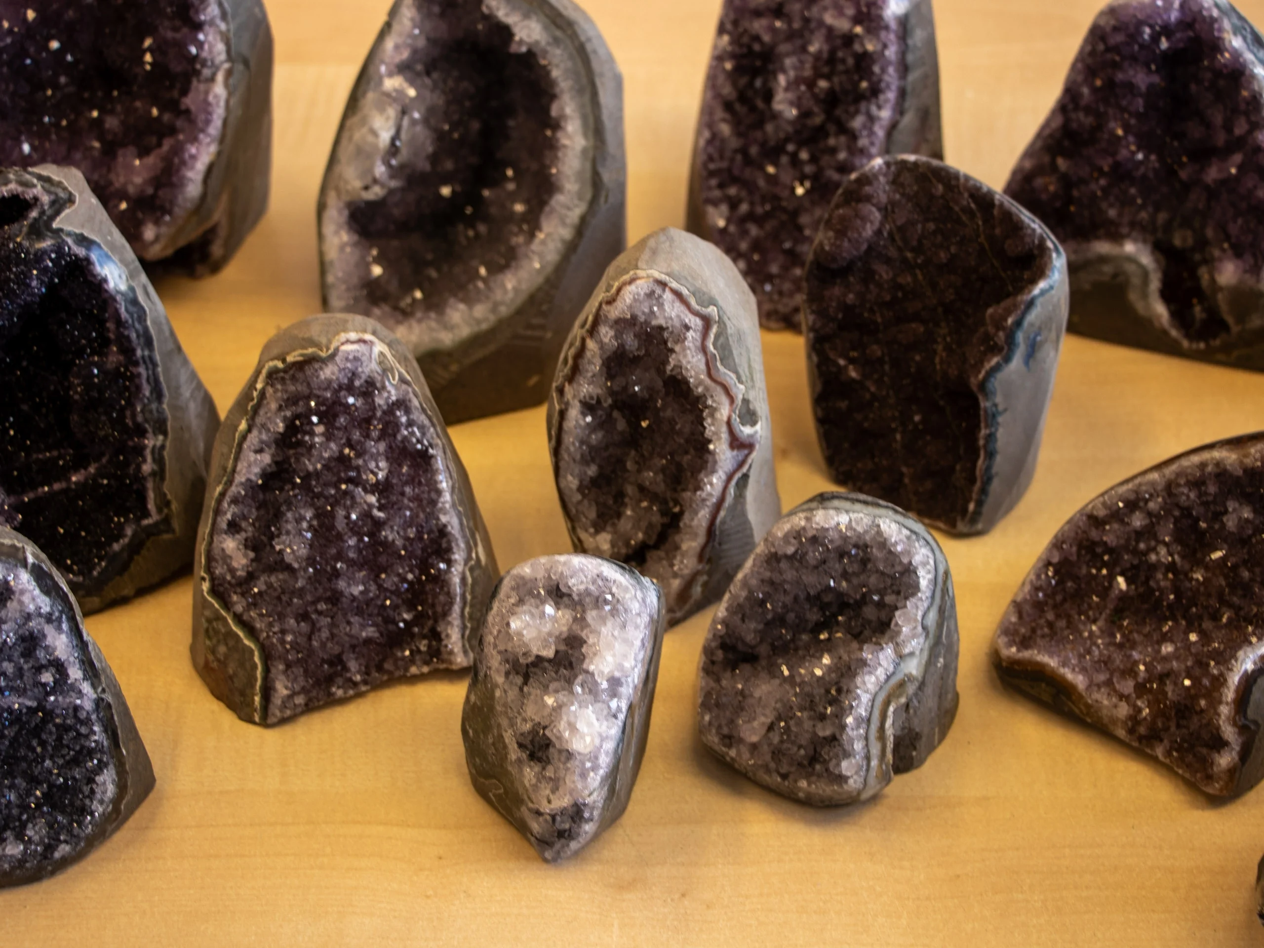 'Regenbogen' Uruguay Amethyst Lot