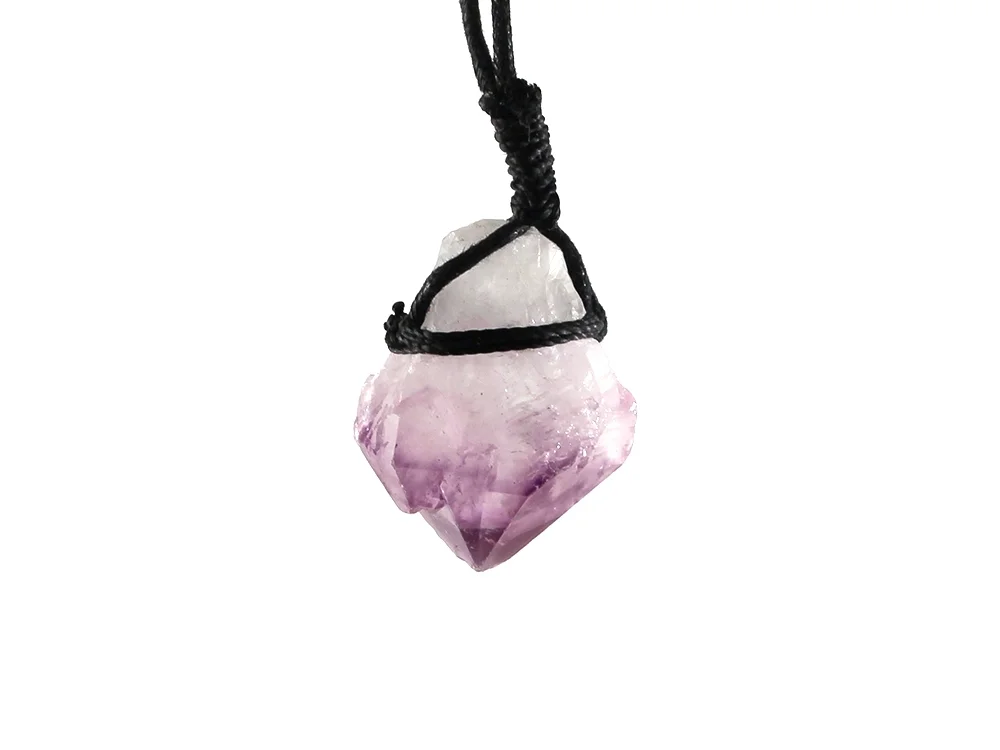 Amethyst Kristallspitze am Baumwollband
