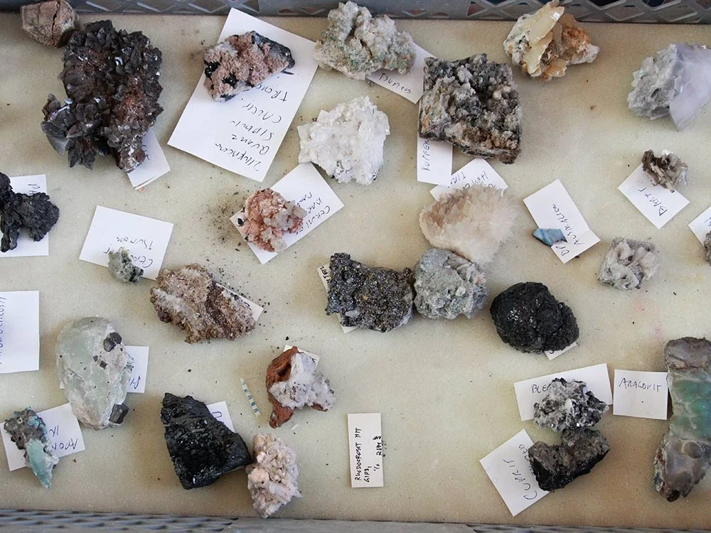 Mineralien aus Sammlungsauflösung - 5 Steigen