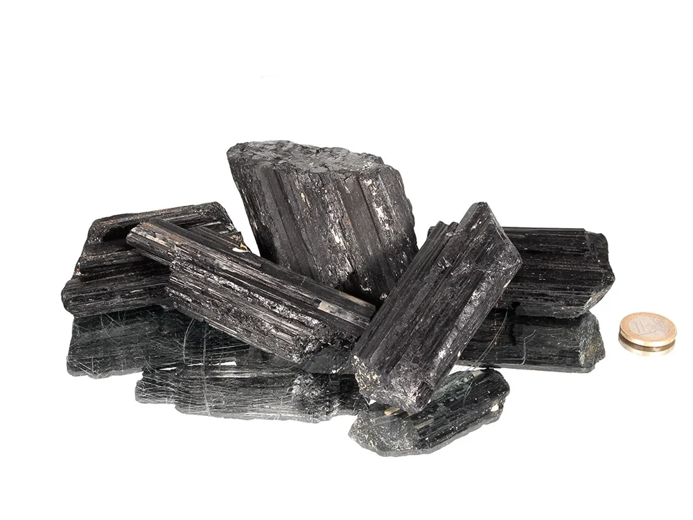 Turmalin schwarz Rohsteine - 1 kg (Schörl)