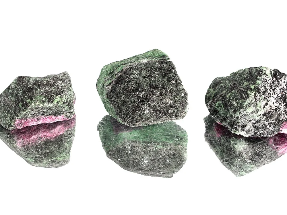 Rubin in Zoisit - 3x