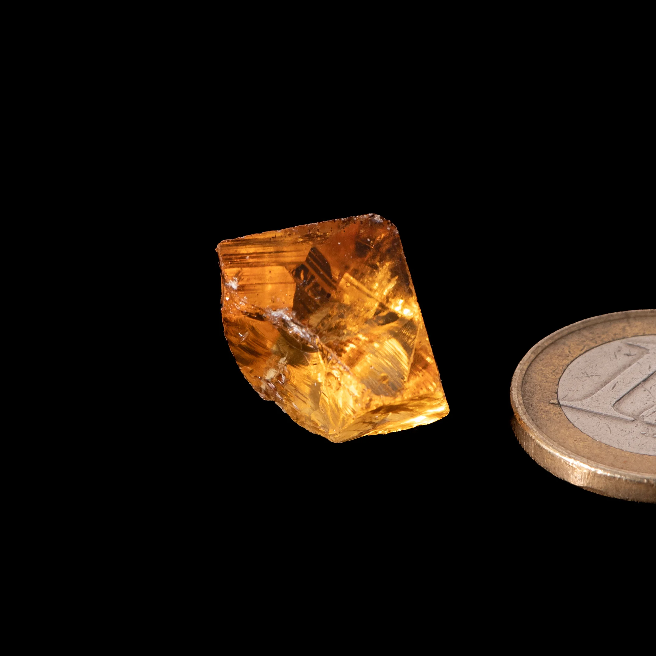 Citrine rough stone - lapidary rough 'C2'