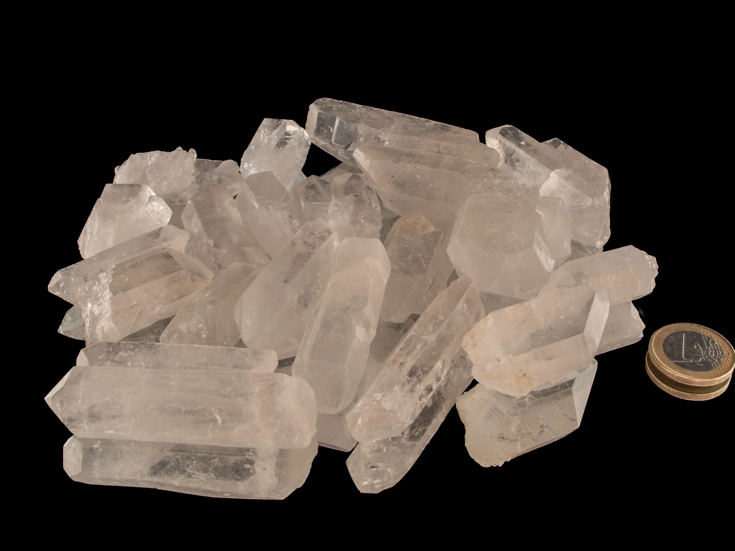 1 kg Bergkristalle 2 - 5 cm
